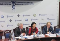 Участь студентів у конференції «Рейдерство в Україні: проблеми протидії»